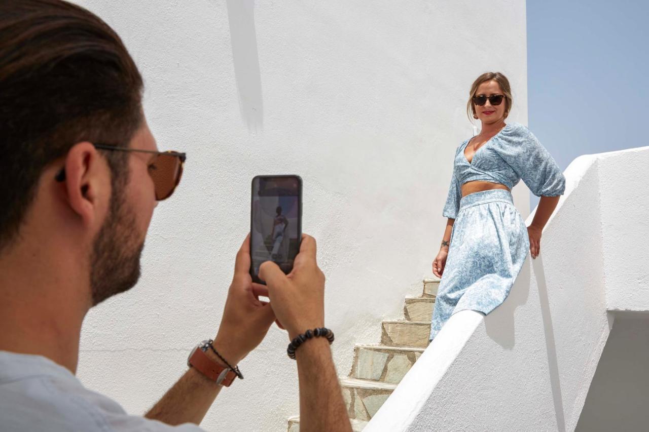 Hotel Mr And Mrs White Oia - Santorini Exterior foto